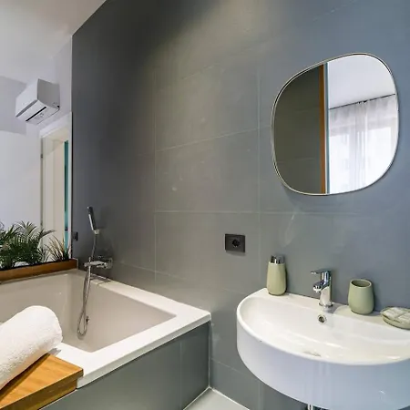 The Bright Apartamento *