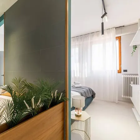 The Bright Apartman