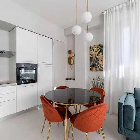 The Bright Apartman